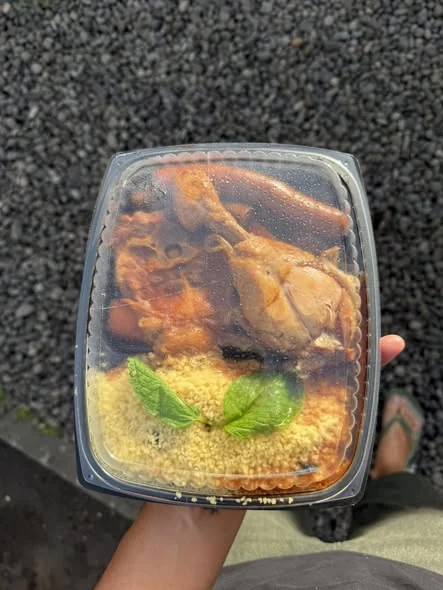 Couscous au poulet Hotu : poulet rôti et semoule en barquette